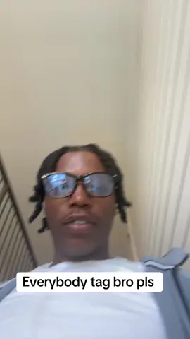 A post by @lilplayda1 on TikTok caption: Pls tag bro tell ddg let’s make it happen #fyp 
