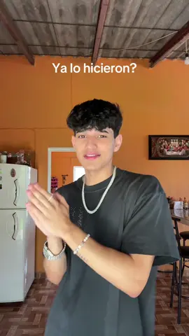 A post by @_jg.castillo on TikTok caption: Ya hagan el trend razitaaaa #fyp #parati #tiktok 