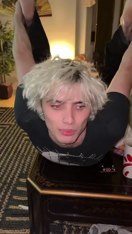 A post by @carringtonxx on TikTok caption: #prank 