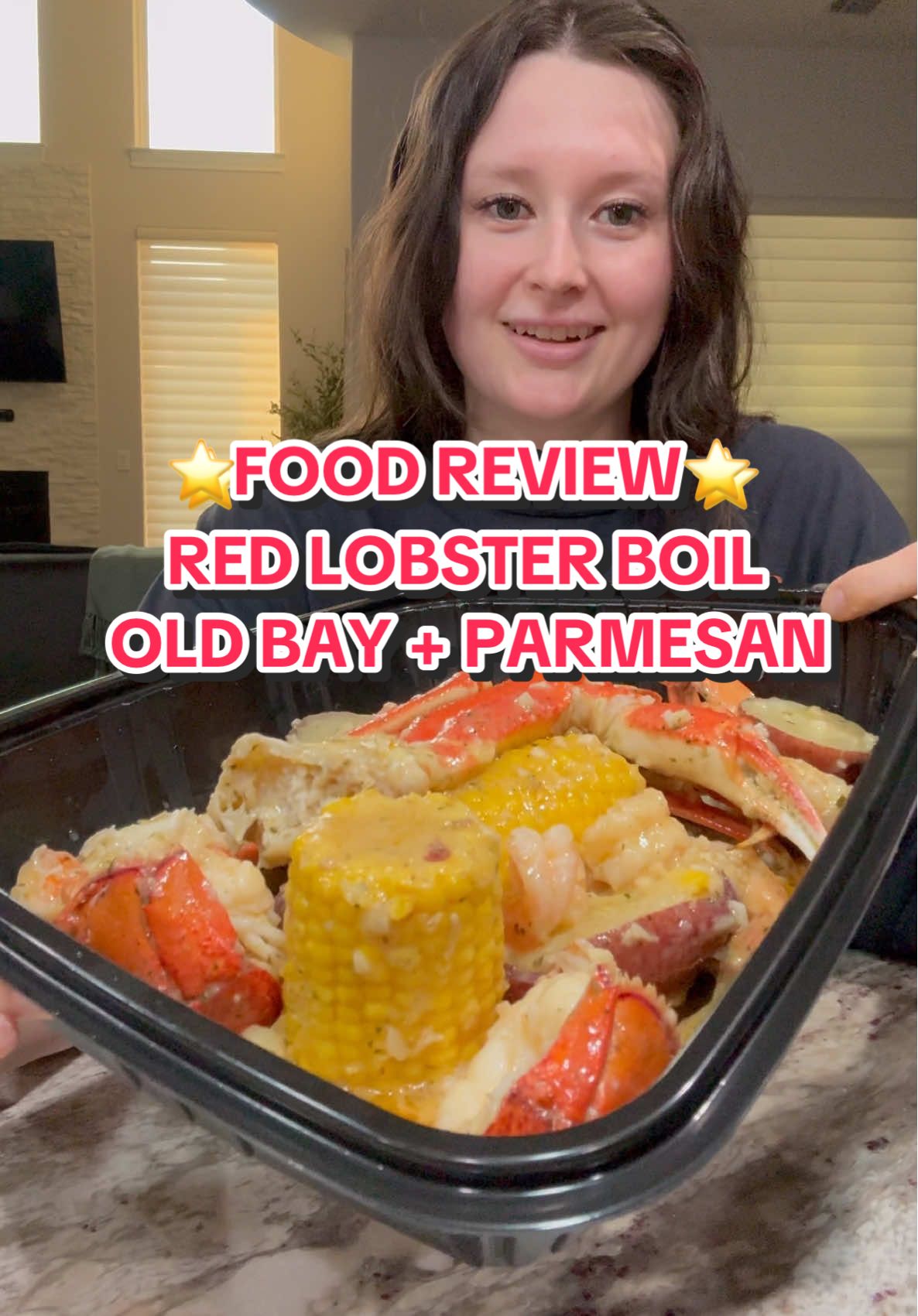 A post by @cookiterica on TikTok caption: ⭐️RED LOBSTER 🦞 SEAFOOD BOIL⭐️ OLD BAY & PARMESAN ⭐️ They accidentally left out the sausage #redlobster #seafoodboil #oldbayparmesan #foodreview 