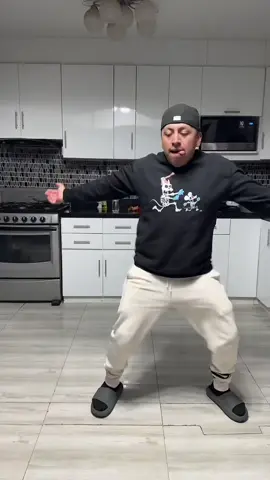 A post by @_rafaelpacheco on TikTok caption: @hermanos pachecos 2 @🫡🫡Antonio Pacheco 🐥🐥🫡🇬🇹 