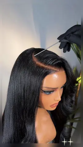 A post by @unice_amazonstore on TikTok caption: the yaki wig is a STYLING QUEEN 😍🔥 #fy #yakistraightwig #wig #wigtok #uniceamazon #unicehair #sideparthairstyles #wigstyling #byebyeknotswig #glulesswig 