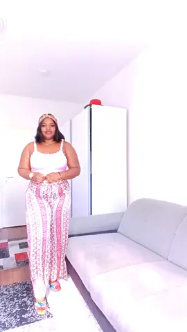 A post by @doucefleure on TikTok caption: #cotedivoire🇨🇮 #tiktokviral #gabon🇬🇦 #congolaise🇨🇩 #allemagne🇩🇪 #camerountiktok🇨🇲 #neuwchallenge #amour 