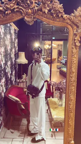 A post by @x__junaid on TikTok caption: 🇫🇷x🇮🇹#paris #