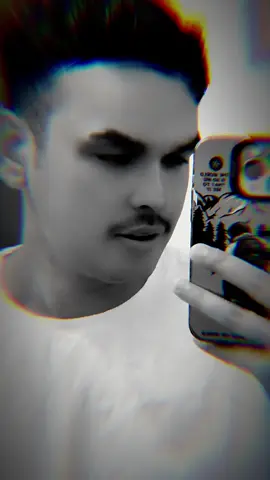 A post by @loveguruemran on TikTok caption: ##আমার_পাখি #CapCut #fouryou #Love #emranbd #italybd #pubg @🍁 Coffe Of Ramim 🍁 