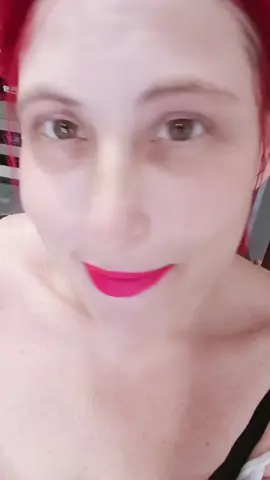 A post by @jennyneny83 on TikTok caption: ven y dime que me quieres!#🌹🌹🌹#momento único#🌿🌿🌿 