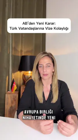 A post by @tuelay006 on TikTok caption: AB, 15 Temmuz'da aldığı kararla Schengen vizesine başvuran Türk vatandaşları için "kademeli kural" olarak adlandırılan yöntemi uygulayacağını açıkladı. "Kademeli" vize rejimine göre, önceki üç yıl içinde iki kez Schengen vizesi alıp bunları usulüne uygun şekilde kullanmaları hâlinde, Türk vatandaşlarına bir yıl süreyle geçerli çok girişli Schengen vizesi verilebilecek. Bir yıllık vizenin ardından, önceki vizenin yasal olarak kullanılmış olması ve pasaportun kalan geçerlilik süresinin yeterli olması hâlinde, üç yıllık ve ardından beş yıllık vize sağlanabilecek. #almanya #türkiye #avrupabirliği #seyahat #vize #schengen #schengenvizesi #ab #türkvatandaşları #haber #güncel #gündem