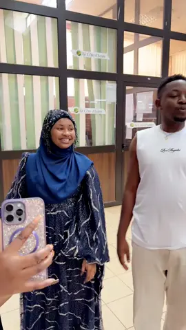 A post by @jojolecomedien1 on TikTok caption: De rien @Djamila Diallo ❤️❤️