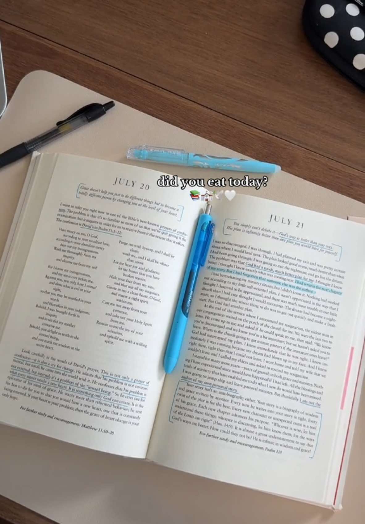 A post by @keyonceeb on TikTok caption: “I had written the next chapter of my story but I forgot someone else was the author” what a word! #devotional #fyp #christiantiktok #jesuslovesyou #prayer #jesussaves #faith #dailybread #breakfast 