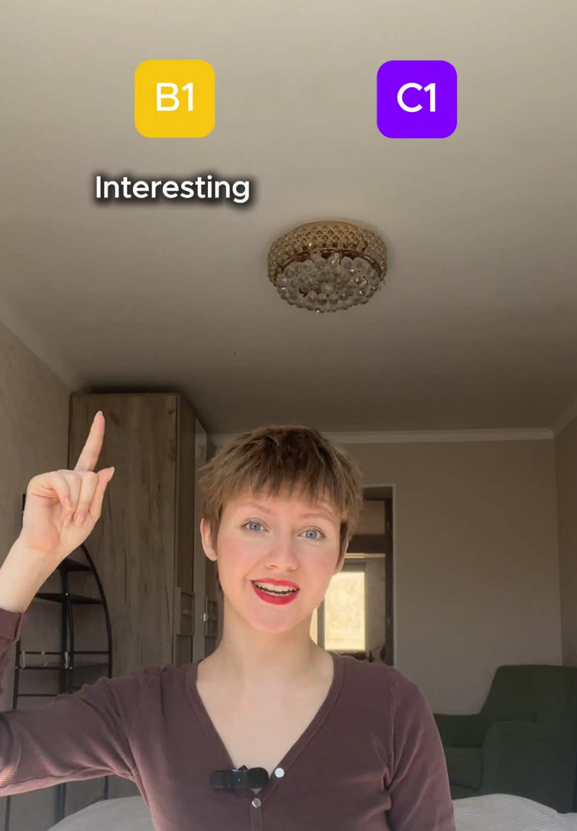 A post by @lola_speak1 on TikTok caption: @lolaspeak_app 🚀 Download our app and get a personalized learning plan based on your interests!  #learnenglish #speakenglish #vocabulary #studyenglish #EnglishTips #language #grammar 