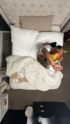 A post by @dallasalexandria on TikTok caption: #dayinthelife #morningroutine 
