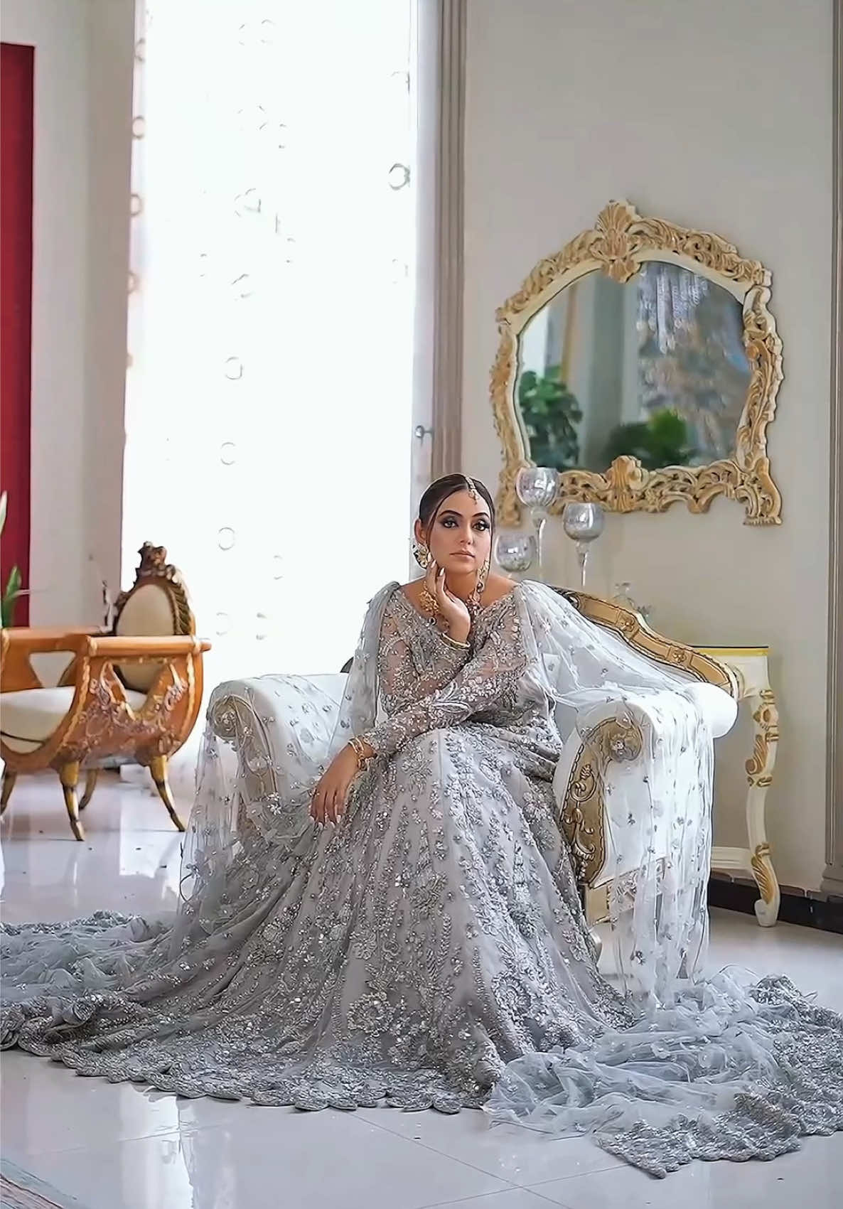 A post by @farahbeautysaloon on TikTok