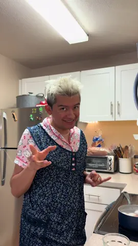 A post by @jonasymikeoficial on TikTok caption: Consejos y tips para cocinar 😬 #fyp #foryou #foryoupage #fypシ #parati #couple #love #cooking #food #comida #Viral #viralvideo #viraltiktok 