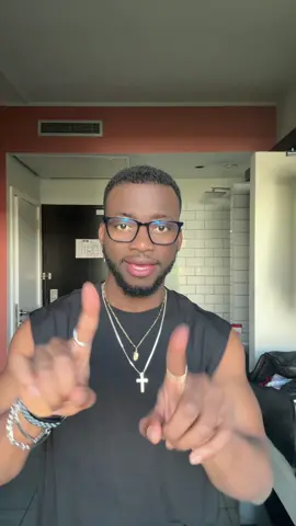 A post by @jojolecomedien1 on TikTok caption: Snap: jojoarrive 