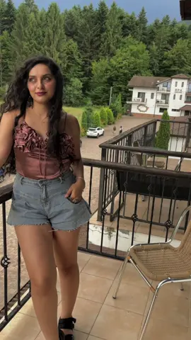 A post by @andreeateleras on TikTok