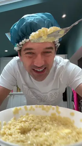 A post by @theitalianfoody on TikTok caption: Pastina al burro. This is what Italians really cook when they are not well. 