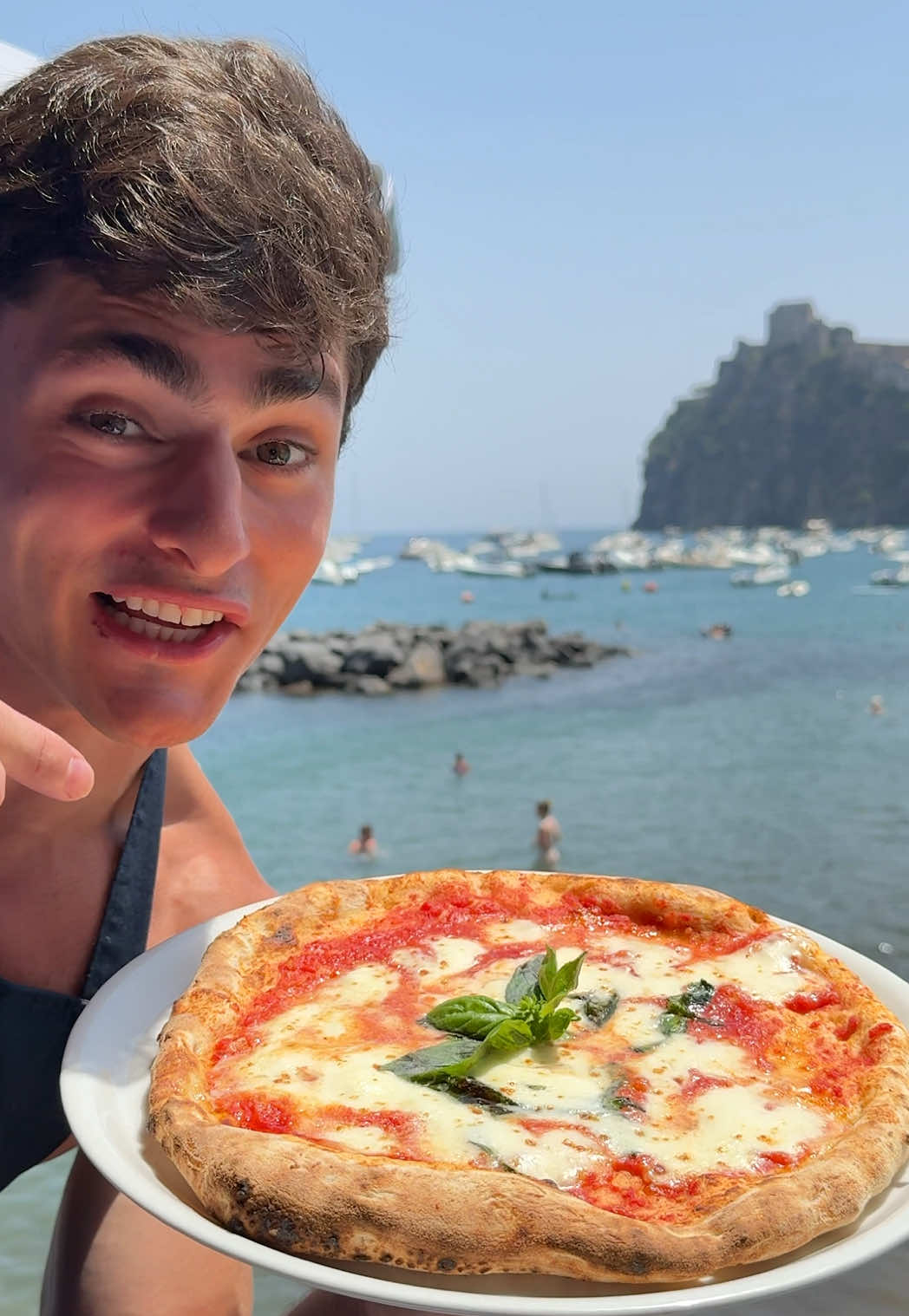 A post by @itsqcp on TikTok caption: The Best Pizza in the World #ischia #chaletprimavera 
