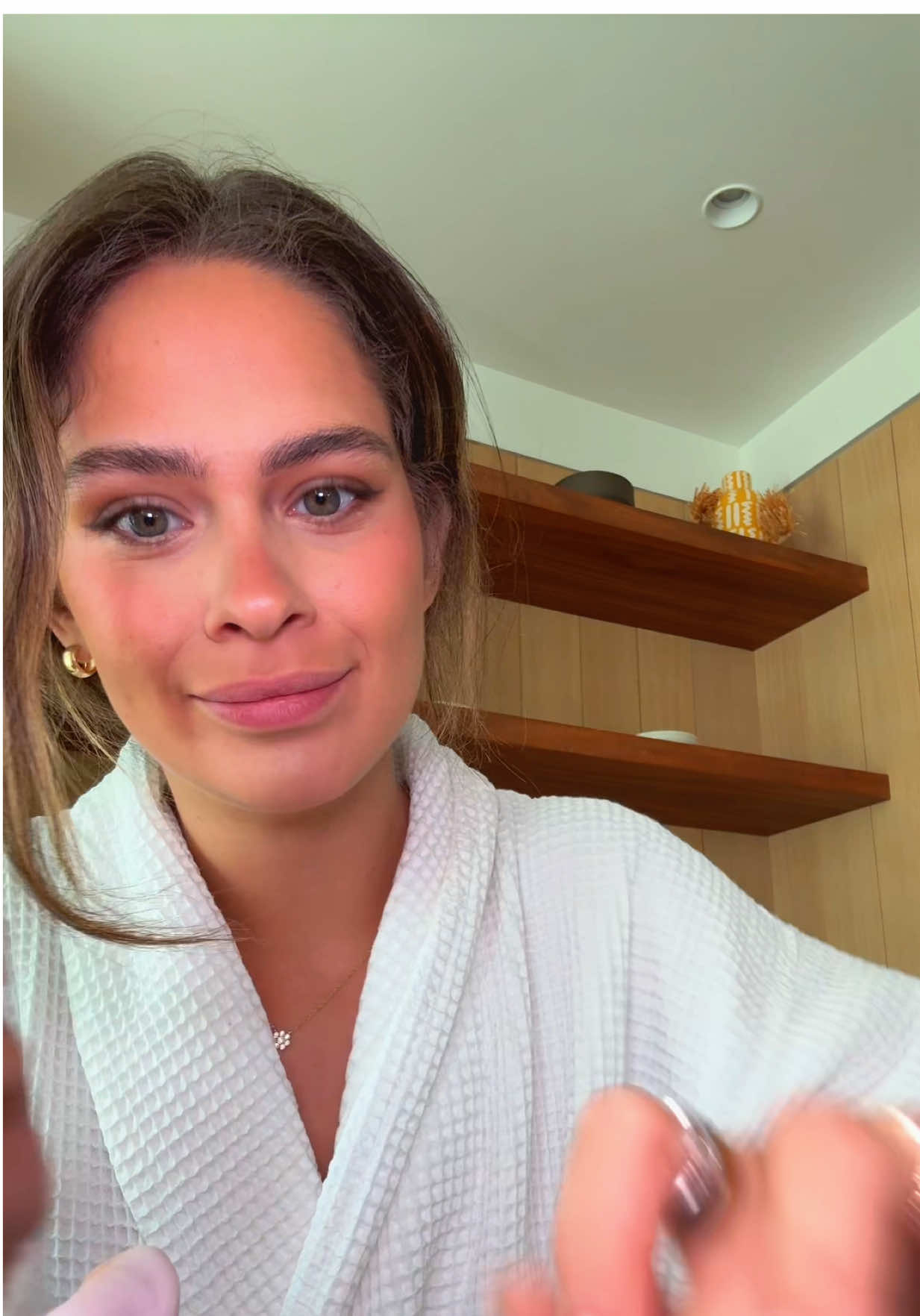 A post by @kelseyalexandraan on TikTok caption: IM IN IN IBIZA 😻😻😻