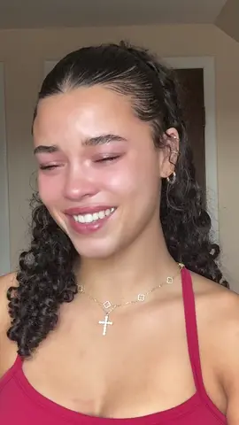 A post by @aleahtarjick on TikTok caption: Flea bag >>