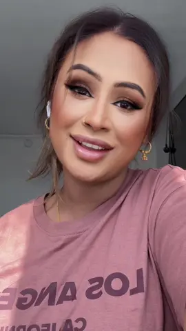 A post by @rubyroo_113 on TikTok caption: ❤️❤️✌🏼 #foryoupagе 