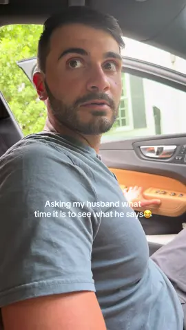A post by @carloandsarah on TikTok caption: 4:33🧍🏼‍♂️🧍🏼‍♂️🧍🏼‍♂️🧍🏼‍♂️