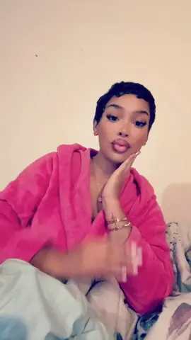 A post by @yaerynee on TikTok