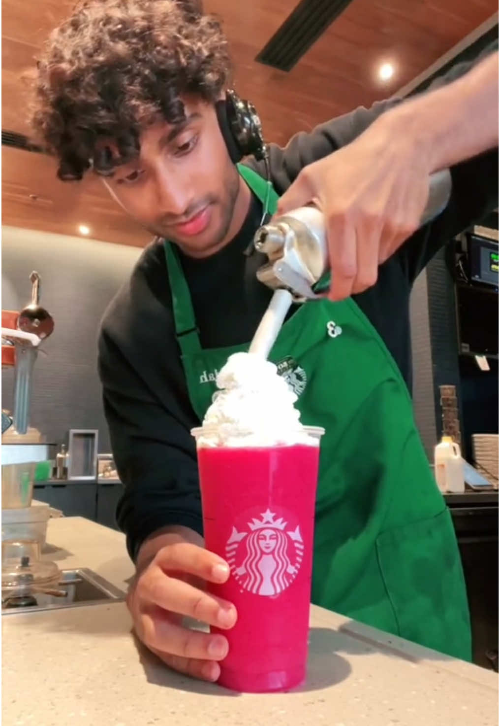 A post by @itsjoboi on TikTok caption: Neon Slushy is a very refreshing drink for the summer🔥 #fyp #viral #trend #starbucks #indian #barista #brown 