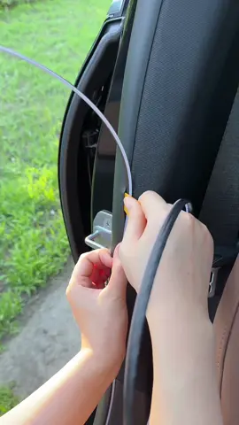 A post by @hengshiyulights on TikTok caption: Car LED illusion door frame ambient light#car #carmodification #carinteriorlight #carconversion 