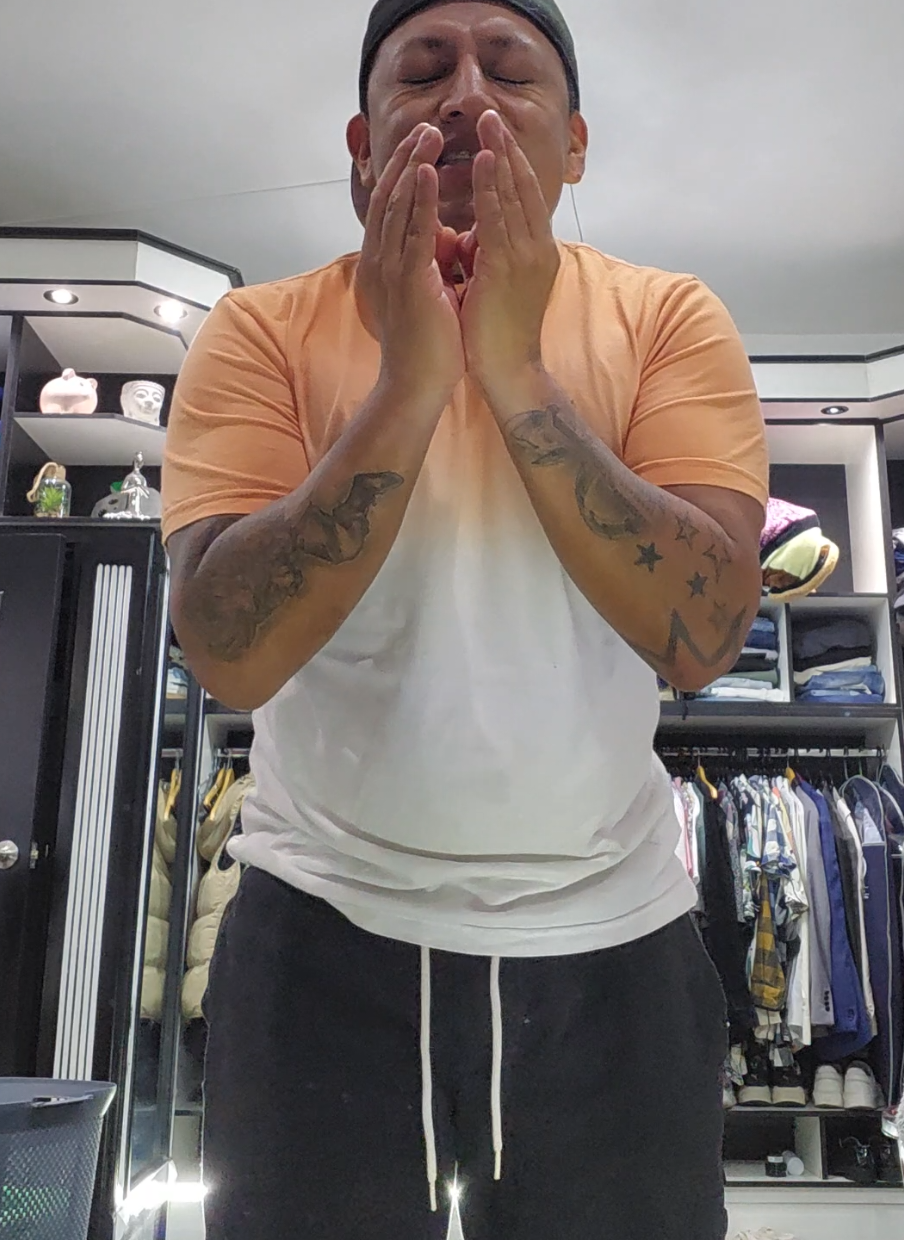 A post by @antoniopacheco46 on TikTok caption: #LIVEIncentiveProgram #LIVEStory #PaidPartnership @Rafael Pacheco 🐥⚔️ @Angie tzul 