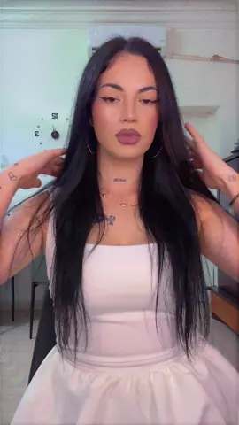A post by @alexutzaalexandra05 on TikTok