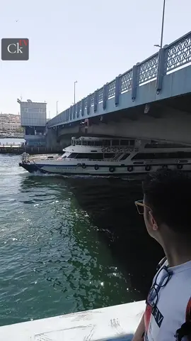 A post by @kemalcanpolattv on TikTok caption: istanbul ♡ anlatilmaz yasanir,, #cktv ##kemalcanpolattv #türkiye #istanbul🇹🇷 #urlaub #tatil 