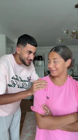 A post by @naelleziente on TikTok caption: Ducoup on va en Tunisie 🥳