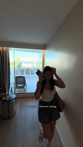 A post by @aurorabaruto on TikTok caption: forever young 🥳✨🫠 @Italy to Maiorca grazie a loro abbiamo organizzato questo bellissimo viaggio! #adv 