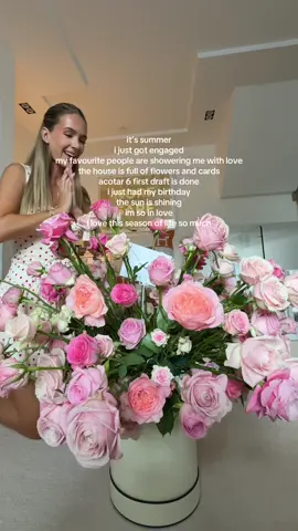 A post by @sophiatuxford on TikTok caption: can i stay in this bubble forever🥹🤍