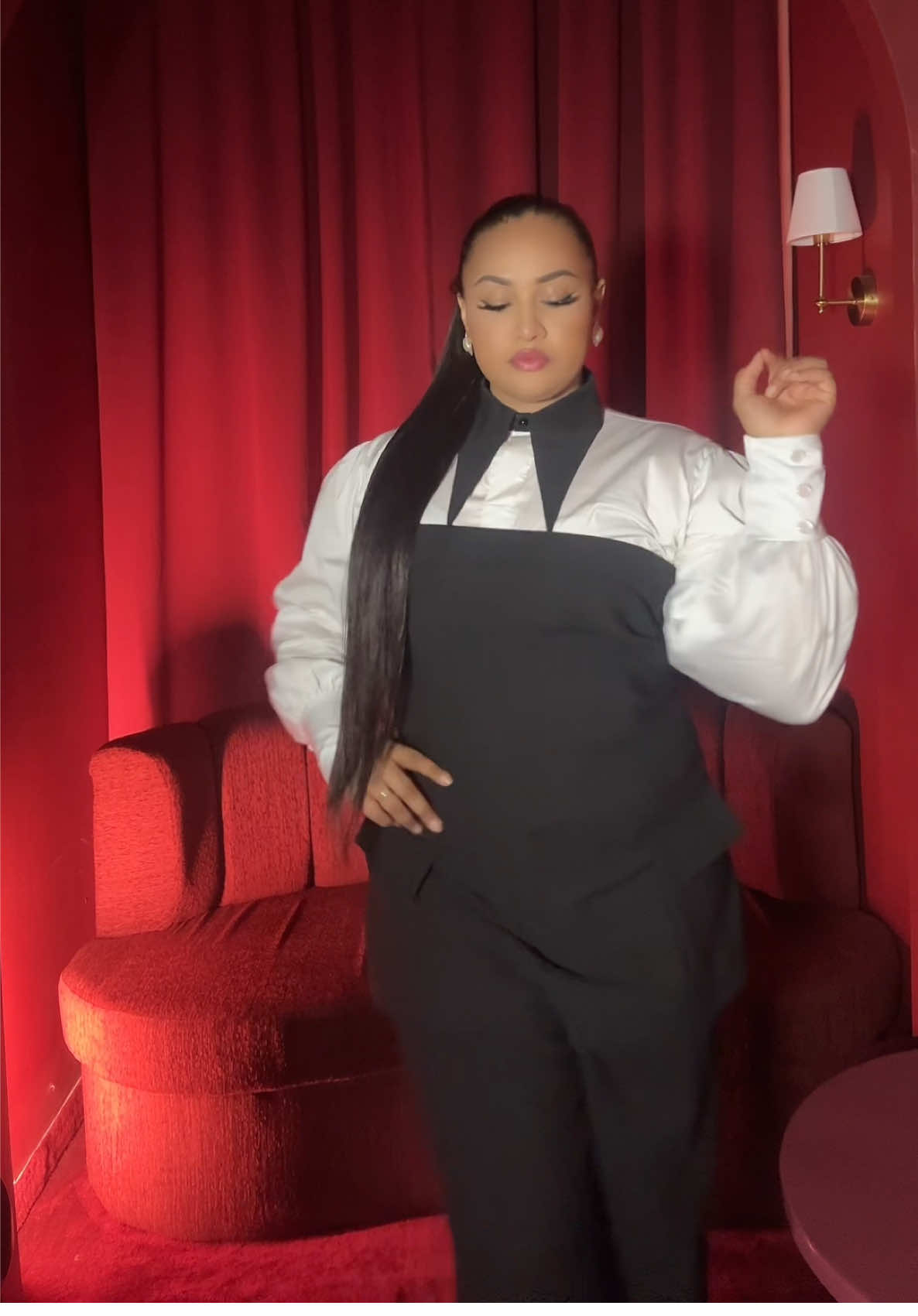 A post by @faynaraa on TikTok caption: Quelque chose se prépare … @Studio Cosy 