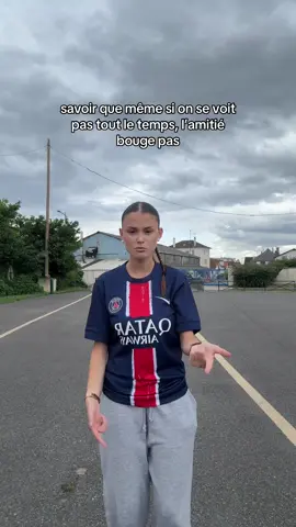 A post by @spee233 on TikTok caption: @Seydouu_943 ÇA BOUGE PAS🔥