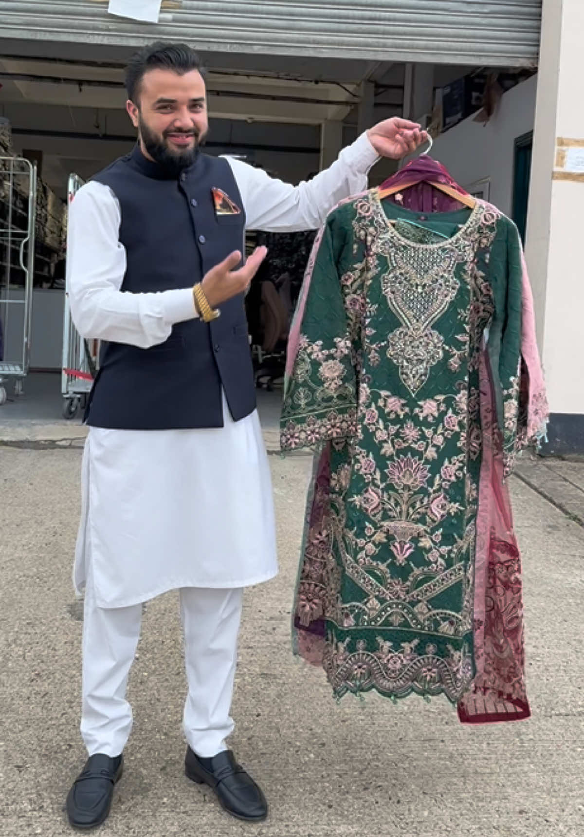 A post by @memsaabofficial on TikTok caption: Dastoor Collection by Ramsha Vol 02 😍 Designs code : Ramsha P-20 #memsaabofficial #onlinestore #readymade #ramsha #dastoor #fancy #pakistanidesignerwear #famousdesigns #shopnow 