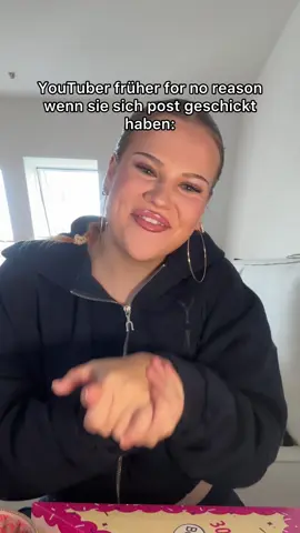 A post by @kimisinamoodlive on TikTok caption: Gebt einen Daumen hoch ❤️ #30JahreBalea @Balea | anzeige 