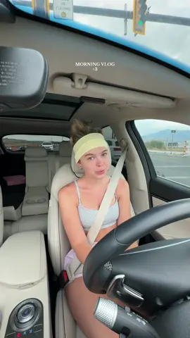 A post by @_kennedylyons on TikTok caption: good morning <3 switching up the workout today !! #morningvlog #workoutvlog #waterboypartner @Waterboy 