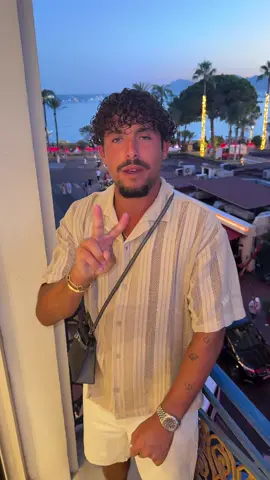 A post by @justt__zizouu on TikTok caption: C’est impossible d’être amis toi et moi ❤️