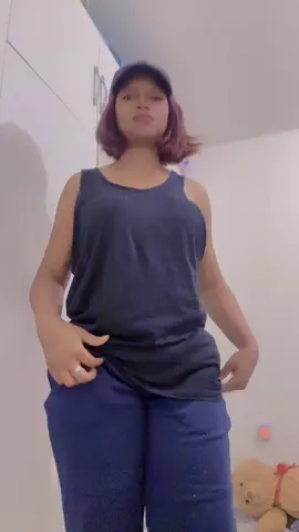 A post by @sanklabelle on TikTok caption: Petit amusement j’adore le son trop #faitmoipercerwhesh #pourtoii #224🇬🇳🇬🇳guineeprtoi❤❤❤ @Koury Simple officiel 