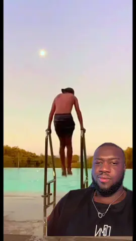 A post by @etcestreel on TikTok caption: Twitch: callmetdf 