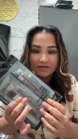 A post by @tiac09 on TikTok caption: #unboxing #bangla #speaking #video 