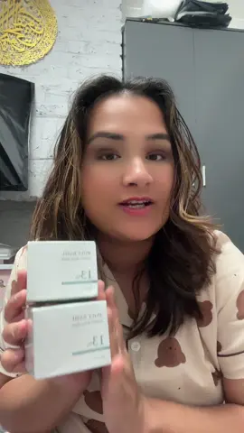 A post by @tiac09 on TikTok caption: #unboxing #bangla #speaking #video 