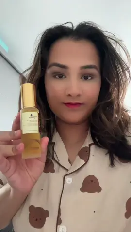 A post by @tiac09 on TikTok caption: #unboxing #bangla #speaking #video @Ranii - SammRaniz Lifestyle ❤️ 