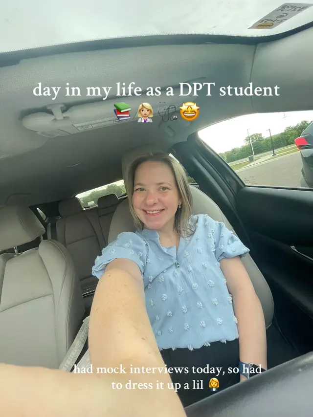 A post by @kenzieemadison on TikTok caption: does anyone else’s program do mock interviews with PT companies around the area?? It was a great opportunity! #physicaltherapystudent #physicaltherapytiktok #physicaltherapy #ptstudent #ptschool 