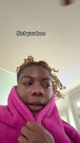 A post by @rollitupk on TikTok caption: Lmaooo #funny 