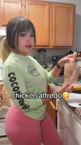 A post by @irmaalvarez3 on TikTok caption: #fyp 😋