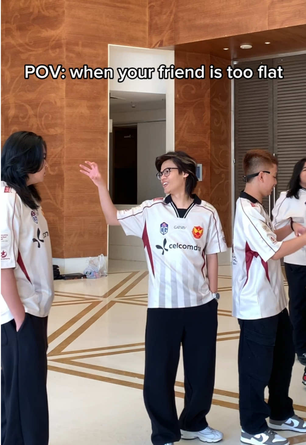 A post by @mlbbesports_official on TikTok caption: Innocent be like: 🦗 #MLBBEsports #MLBB #EWCxMSC #EWCxMSC2025 #MobileLegendsBangBang #MSC2025 #MSCatEWC25 #Innocent #Sekysss #SRG #SelangorRedGiants