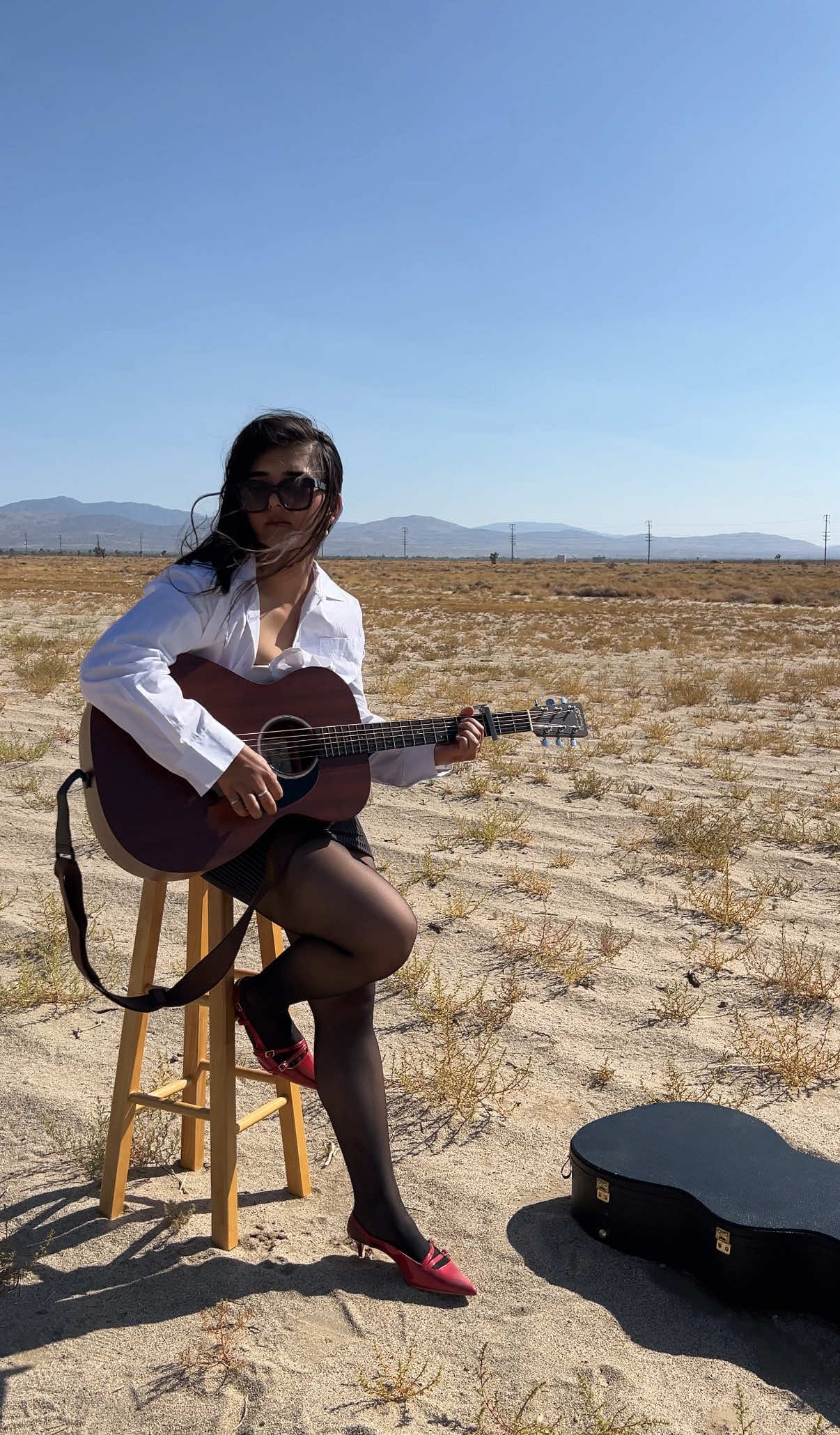 A post by @hanaeffron on TikTok caption: Acoustic 'BIG' in the desert 🌵 #newmusic #originalmusic #hana #BIG #singersongwriter #newartist #popmusic 